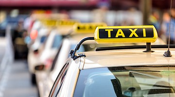 Fachkundeprüfung: Taxi- und Mietwagenverkehr