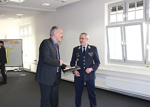 IHK-Arbeitgeberforum Bundeswehr - Bild 0815