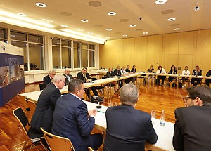 Gesprächsrunde Wirtschaftsminister Pschierer - Bild17