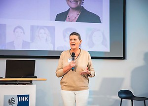 IHK-Netzwerk Frauen Unternehmen Wirtschaft - Jahresempfang 2023 - Bild 064