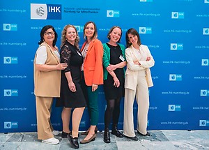 IHK-Netzwerk Frauen Unternehmen Wirtschaft - Jahresempfang 2023 - Bild 218