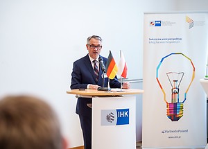 Konferenz-Deutsch-Polnische-Zukunftsmärkte-2023-020-IHK-Oliver-Dürrbeck