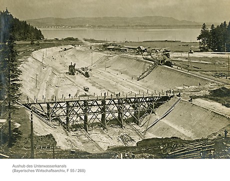 Aushub des Unterwasserkanals, um 1921. (Foto: BWA)