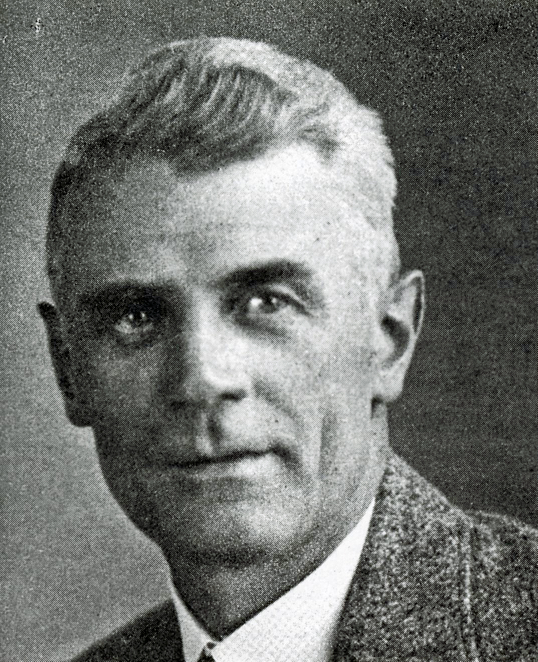 Wilhelm Oldenbourg (1875-1960). Ab 1909 war er in den Bereichen Natur- und Geisteswissenschaften des Oldenbourg-Verlags tätig, seit 1923 auch als Geschäftsführer der 