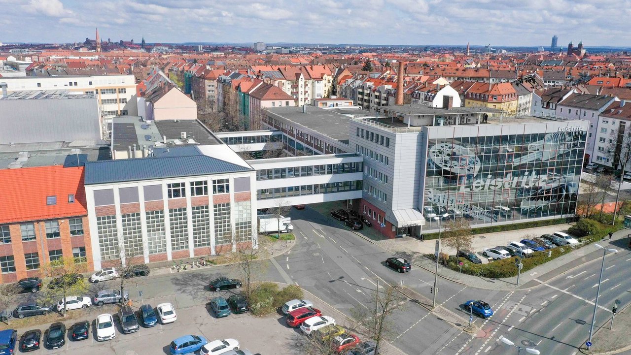 Luftaufnahme der Zentrale der Leistritz AG in der Nürnberger Südstadt.