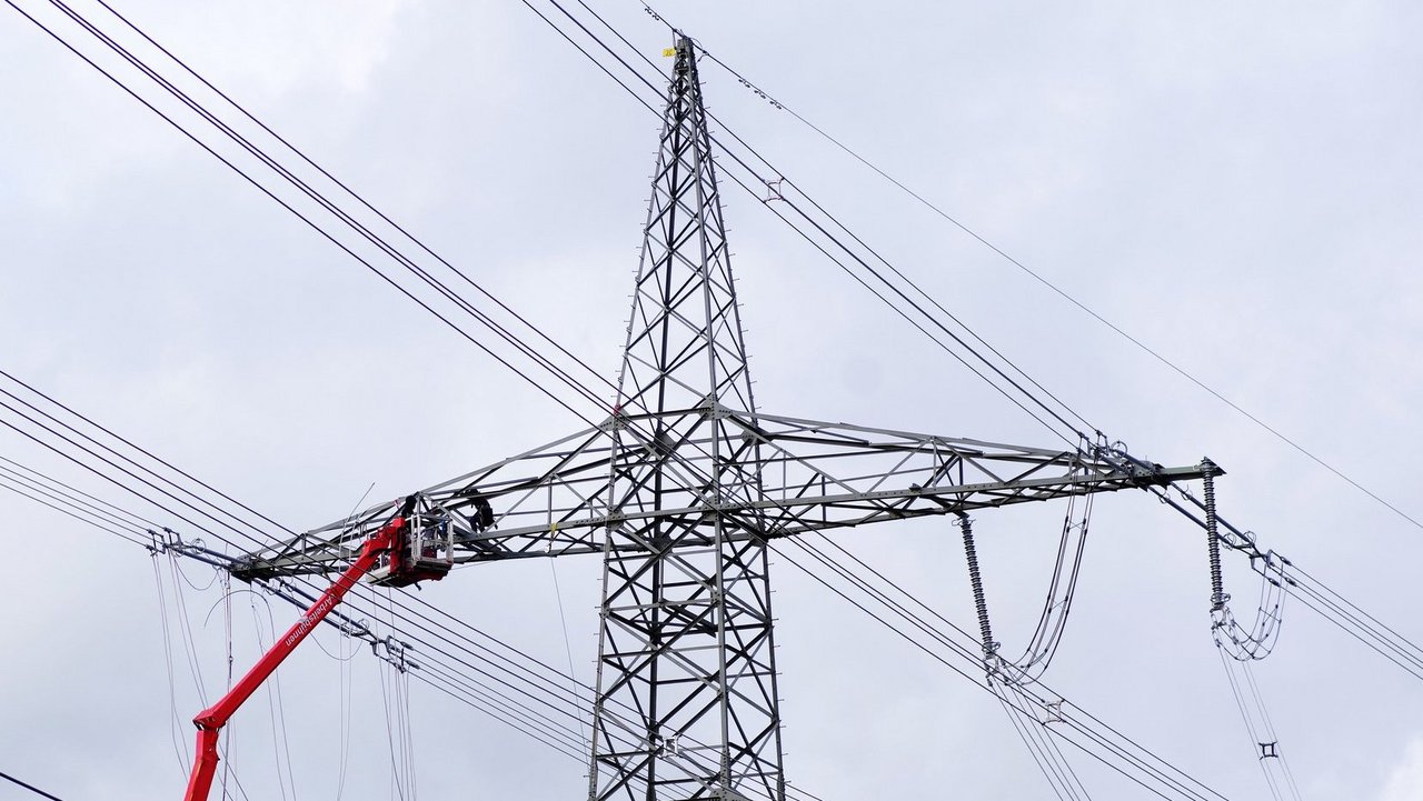 Höchstspannungsreparatur