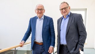 Prof. Dr. Albert Heuberger und Prof. Dr. Bernhard Grill (von links).