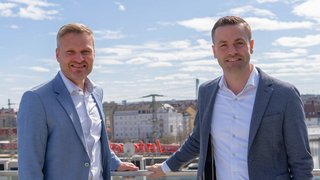 Jakob Hauptmann (r.) und Markus Kober (l.) von der SpardaImmobilienWelt GmbH in Nürnberg