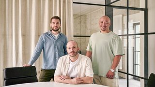Die Vorstände der Fyff AG in Nürnberg: Andreas Amtmann, Daniel D’Angelo und Maurice Hodge.