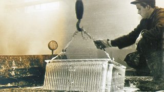 Feuerverzinken bei Firma Wiegel in früheren Jahren