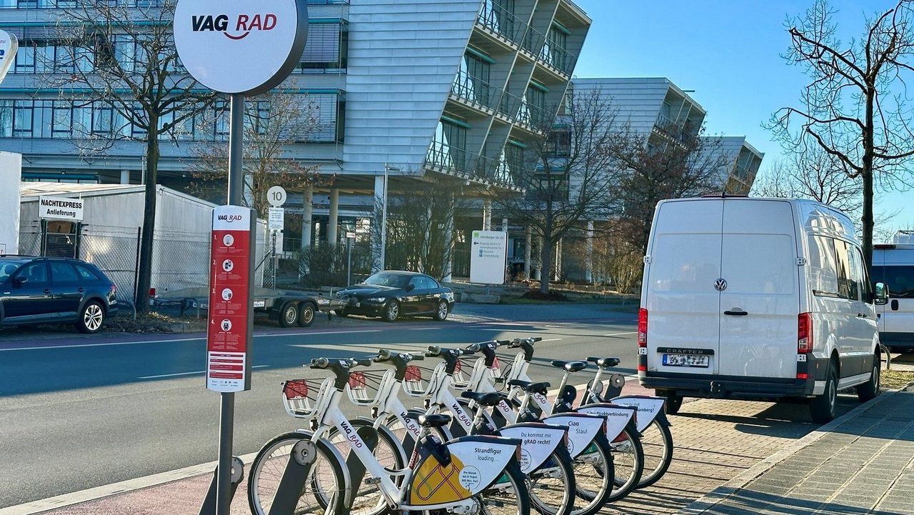 „VAG_Rad“-Station bei der Nürnberger Datev eG in der Virnsberger Straße.