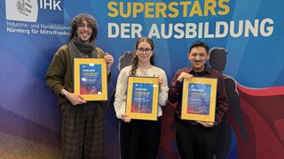 Die „Super-Azubis“ Valentino Rohrmüller, Julia Stielfried und Noel Dunkl.  