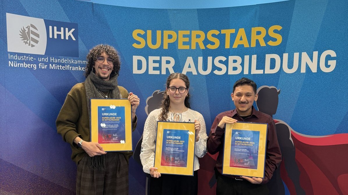 Die „Super-Azubis“ Valentino Rohrmüller, Julia Stielfried und Noel Dunkl.  